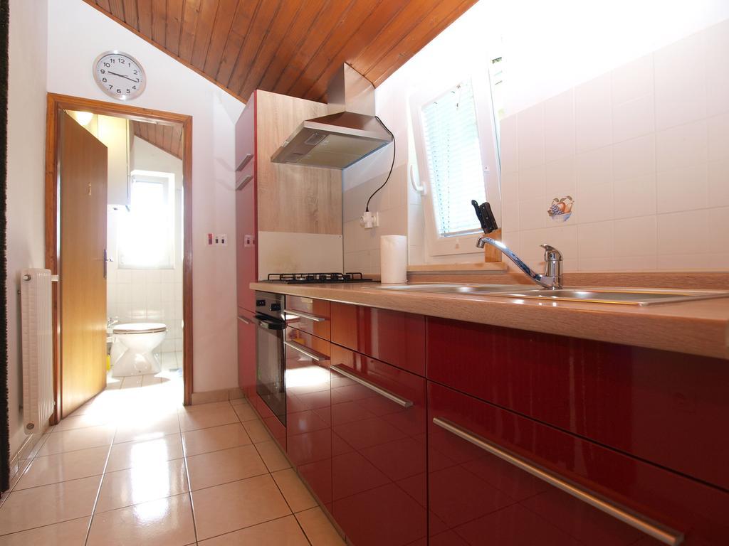Apartment Luisa 1437 Peruški Екстериор снимка