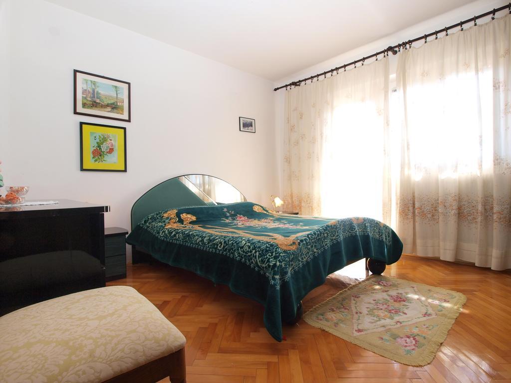 Apartment Luisa 1437 Peruški Екстериор снимка