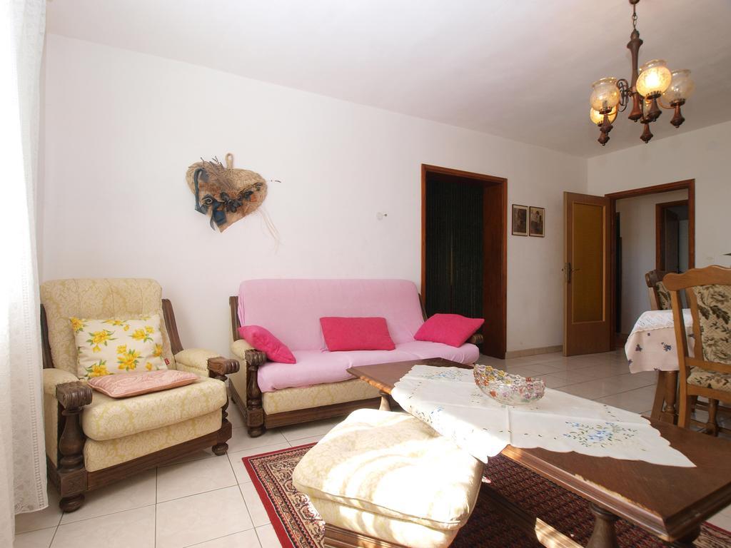 Apartment Luisa 1437 Peruški Екстериор снимка